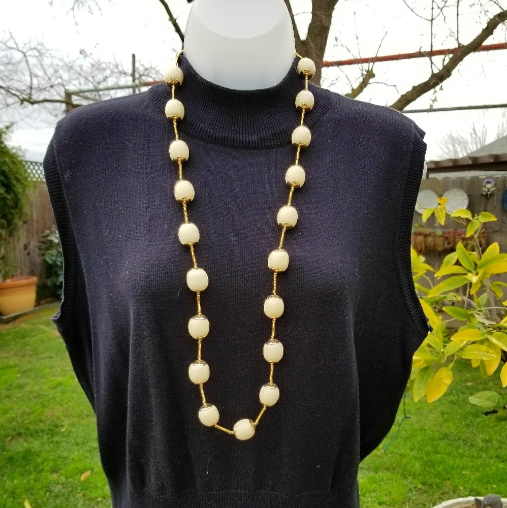 Sophisticated Bead Necklace